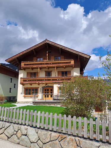 Alpenhaus Arts